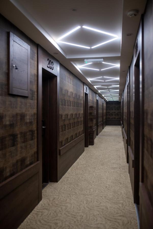 Hotel Stari Krovovi Veternik ภายนอก รูปภาพ
