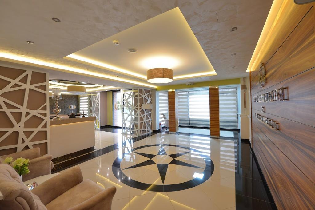 Hotel Stari Krovovi Veternik ภายนอก รูปภาพ